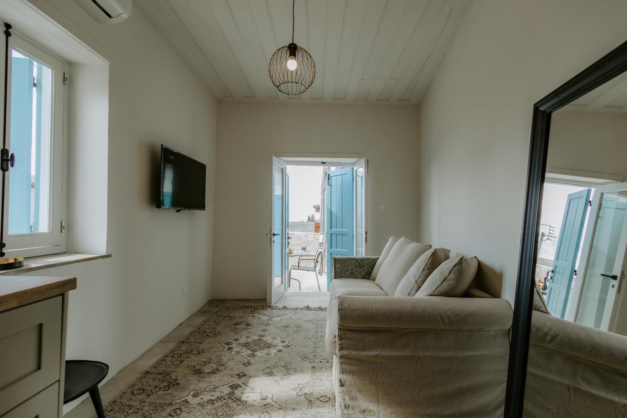 Smaragda'S Guest Rooms Limassol Zewnętrze zdjęcie