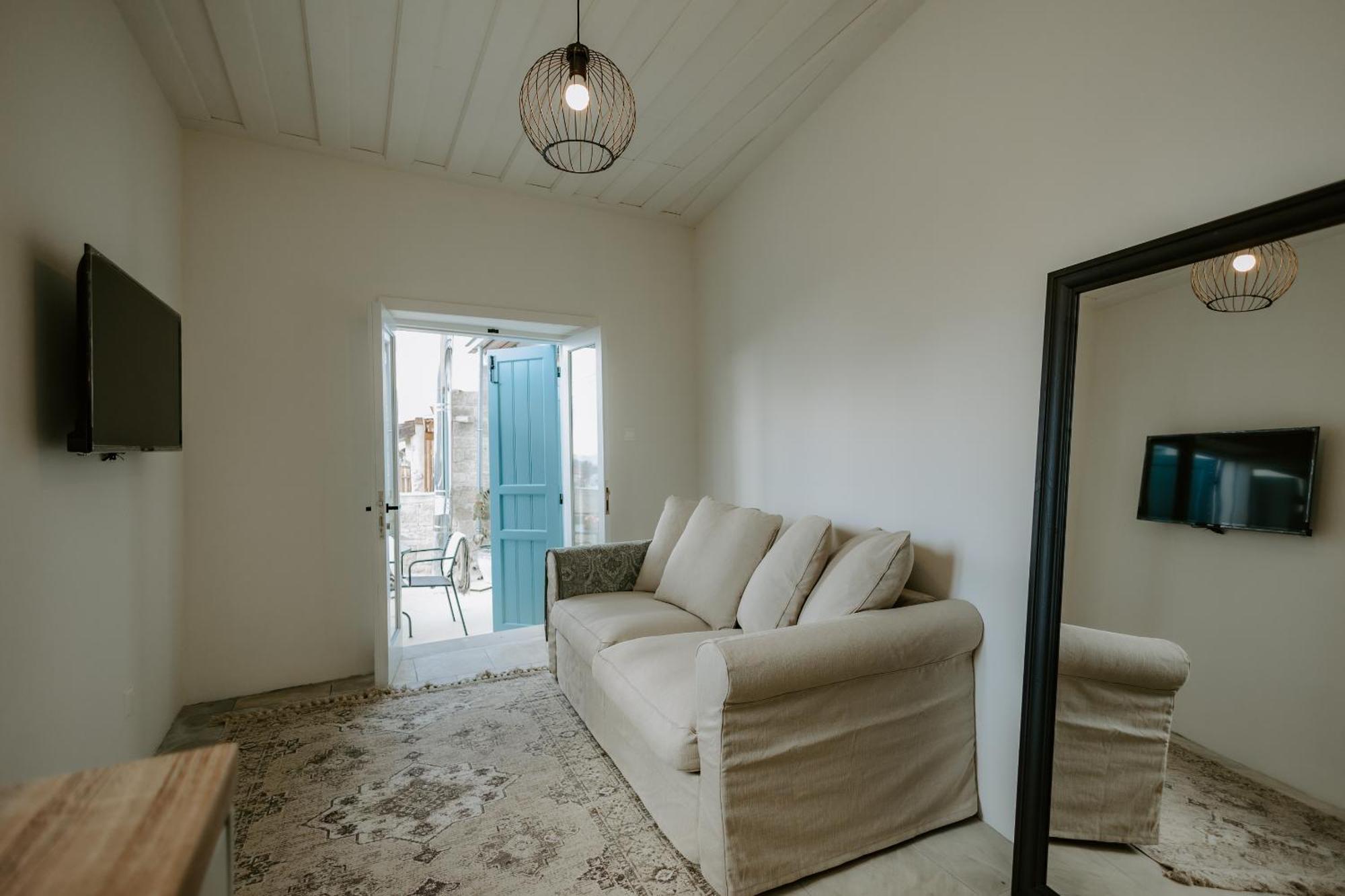 Smaragda'S Guest Rooms Limassol Zewnętrze zdjęcie