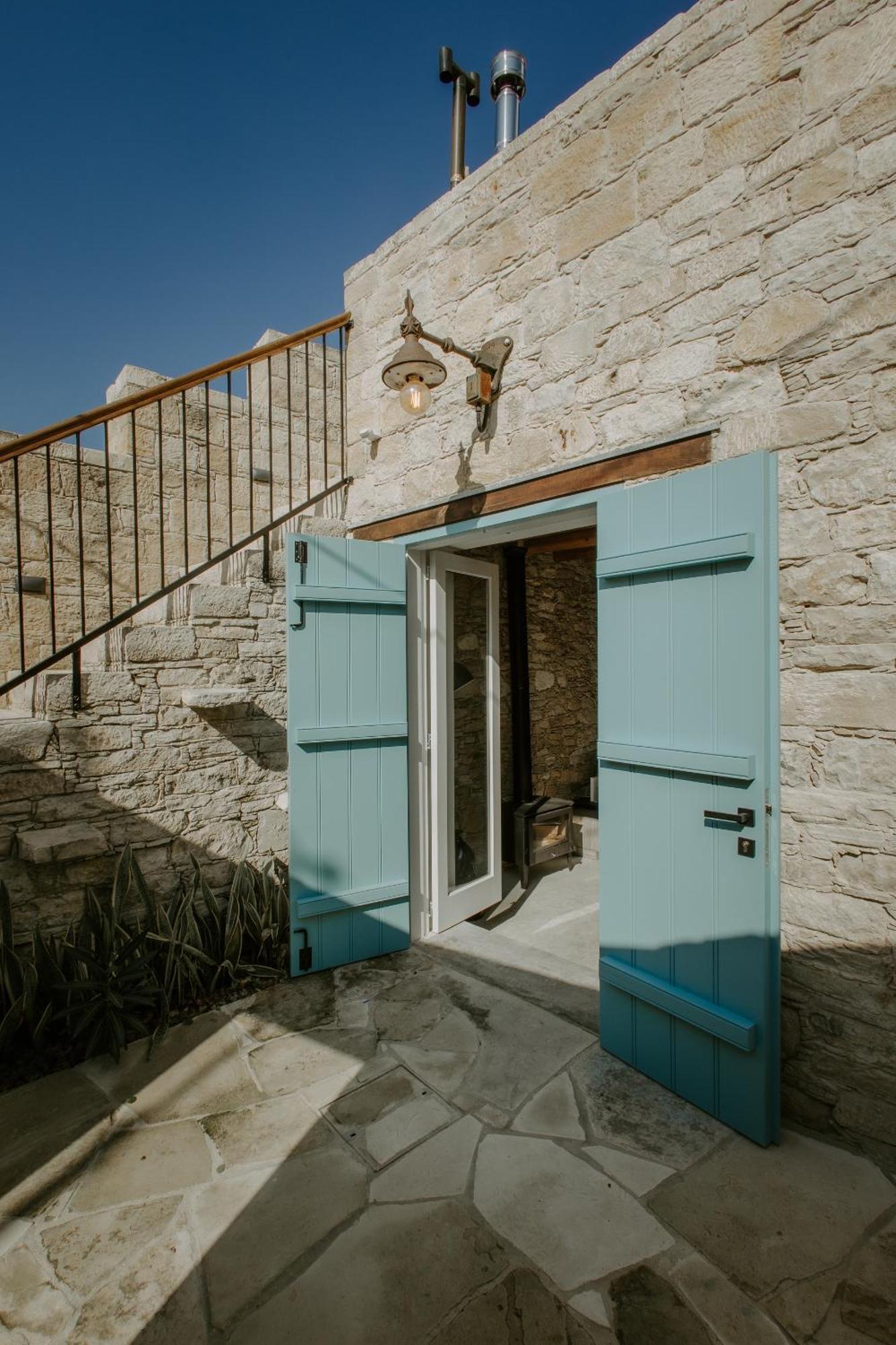 Smaragda'S Guest Rooms Limassol Zewnętrze zdjęcie